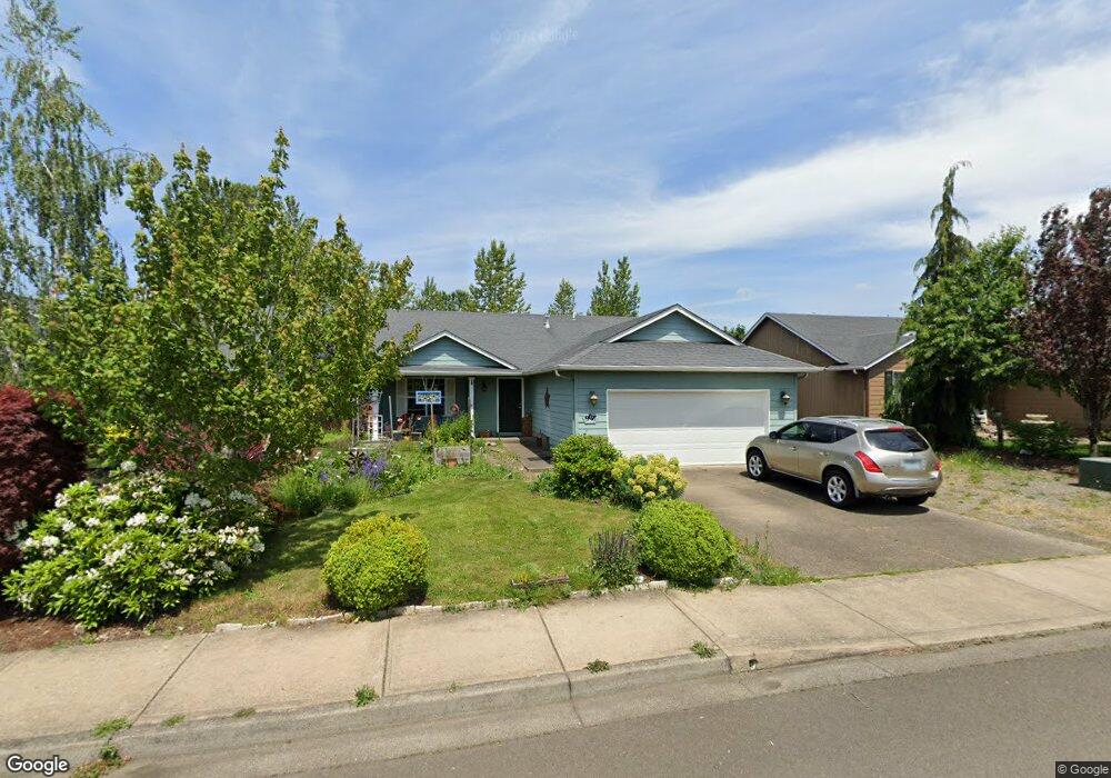 907 Meadow Dr, Molalla, OR 97038 - photo 1