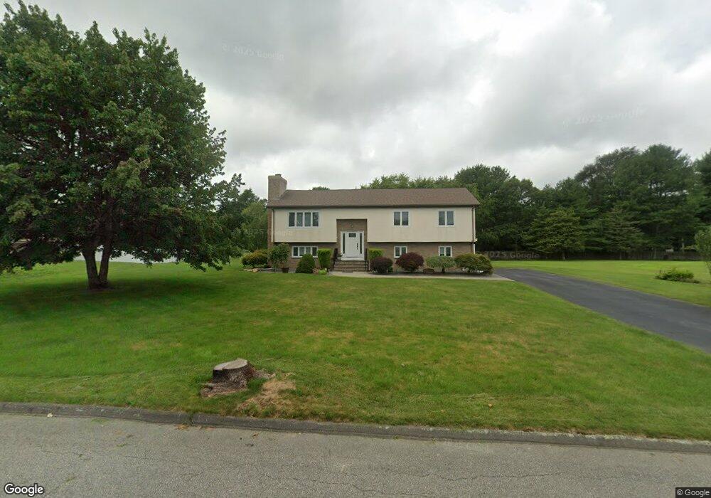 6 Radcliff Ln, North Dartmouth, MA 02747 - photo 1