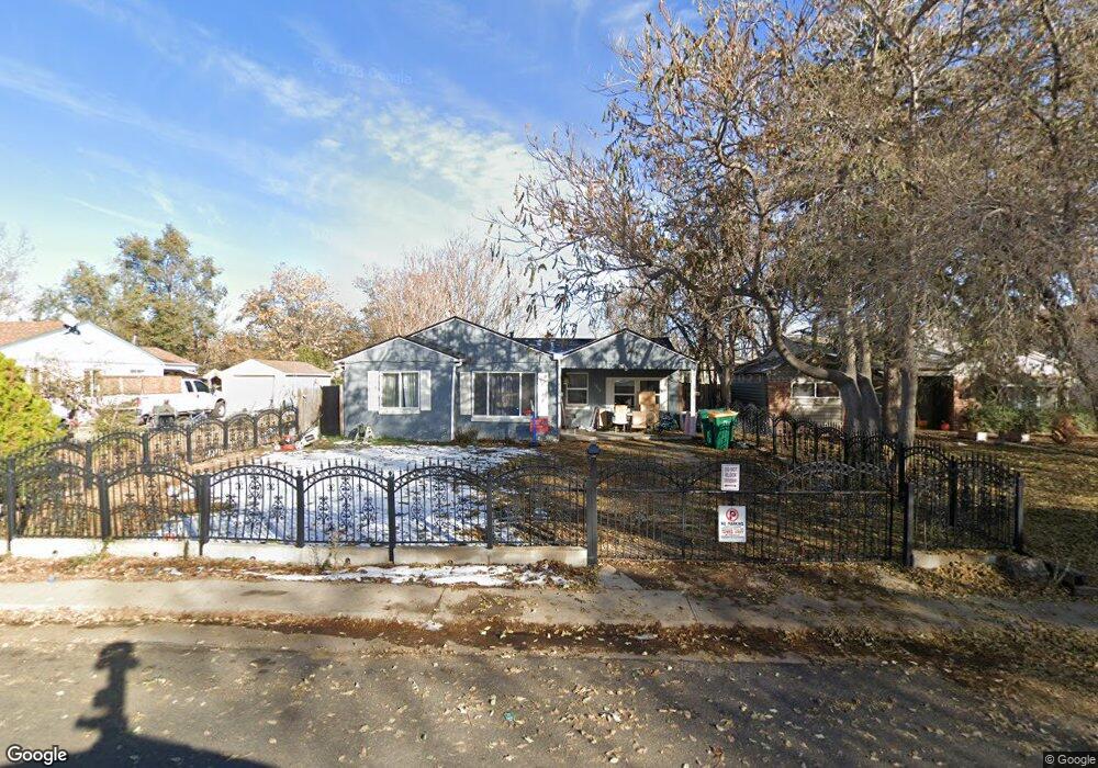 2032 Florence St, Aurora, CO 80010 - photo 1