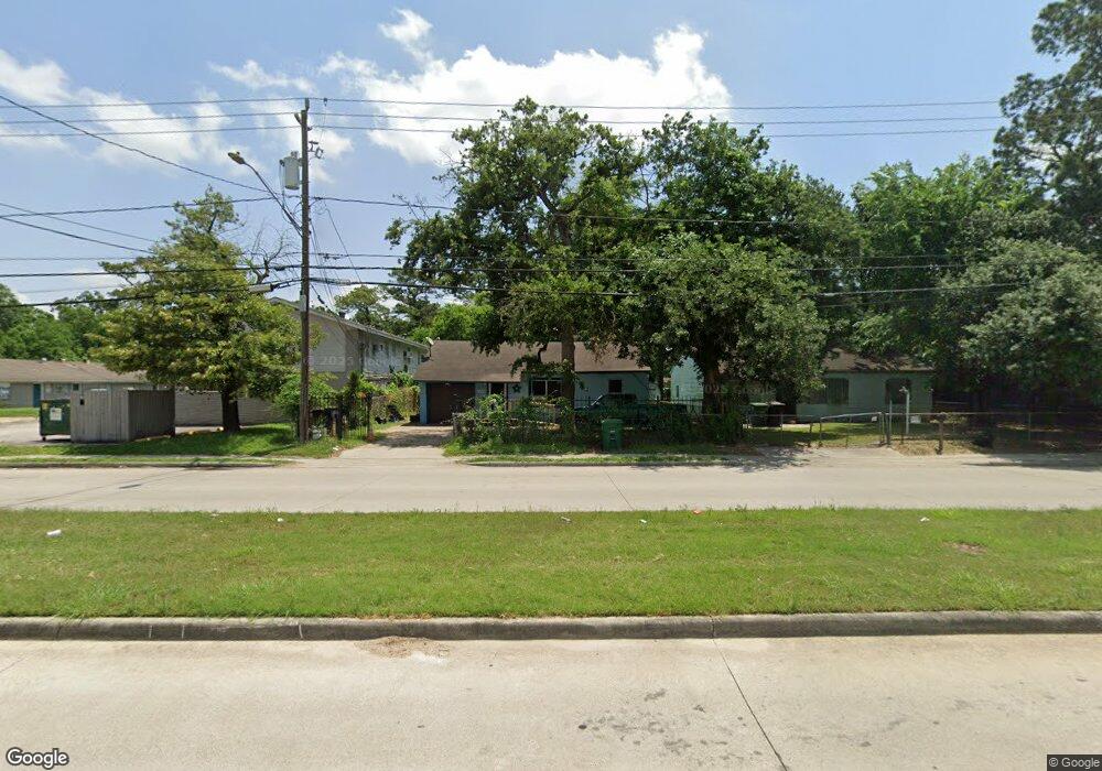 9210 Lockwood Dr, Houston, TX 77016 - photo 1