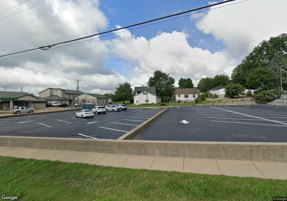 101 N Franklin St, Bloomfield, IN 47424 - photo 1