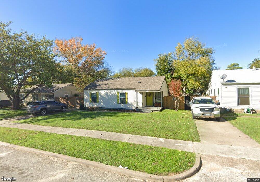 621 Ouida St, Grand Prairie, TX 75051 - photo 1