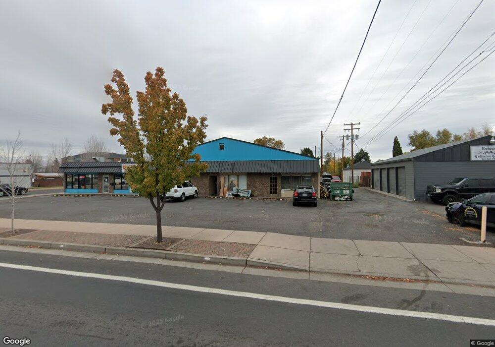 1116 SW Highland Ave, Redmond, OR 97756 - photo 1