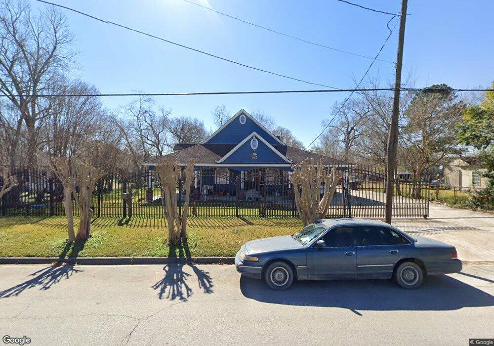 8244 Detroit St, Houston, TX 77017 - photo 1