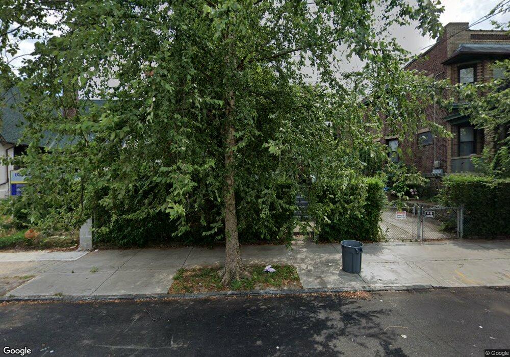 10 Tompkins St, Staten Island, NY 10304 - photo 1