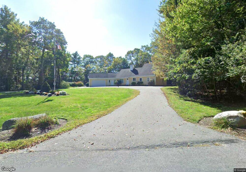 94 Walnut St, Plainville, MA 02762 - photo 1