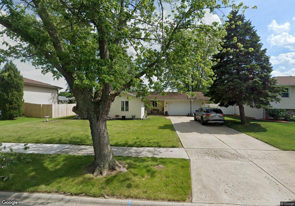 116 Ivy Ln, Dyer, IN 46311 - photo 1