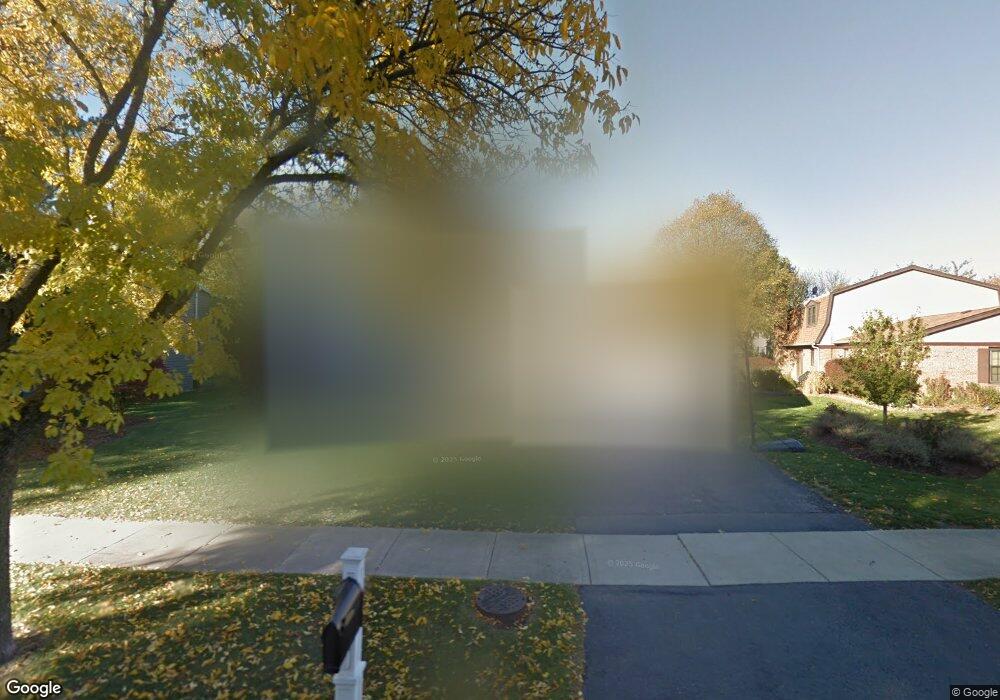 1069 Collingwood Dr, Naperville, IL 60540 - photo 1