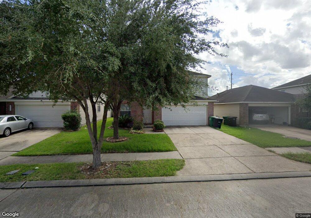 8826 Clearbourne Ln, Houston, TX 77075 - photo 1