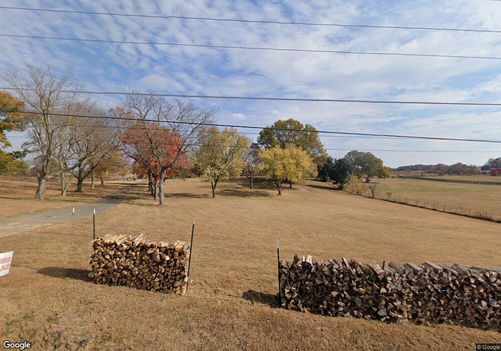 645 Hunts Gin Rd NE, Calhoun, GA 30701 - photo 1