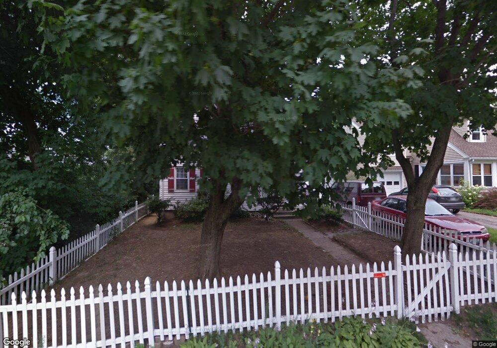 69 Winslow Ave, Warwick, RI 02886 - photo 1