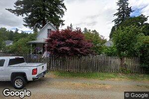 273 5th St, Glendale, OR 97442