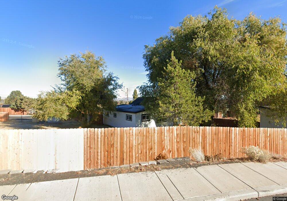 3163 SW Reservoir Dr, Redmond, OR 97756 - photo 1