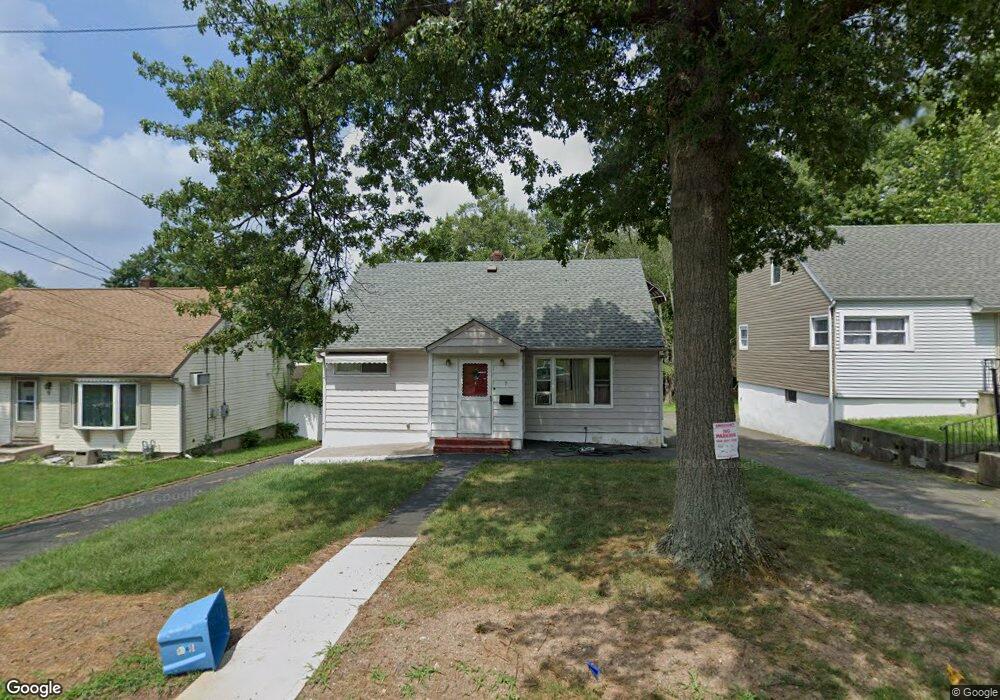 7 Phyllis Rd, West Orange, NJ 07052 - photo 1