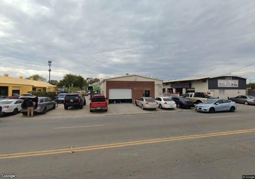 121 SE 14th St, Grand Prairie, TX 75050 - photo 1