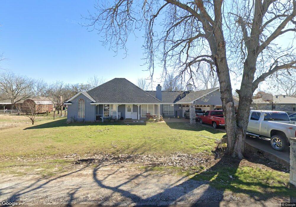 703 Shady Grove Dr, Granbury, TX 76049 - photo 1