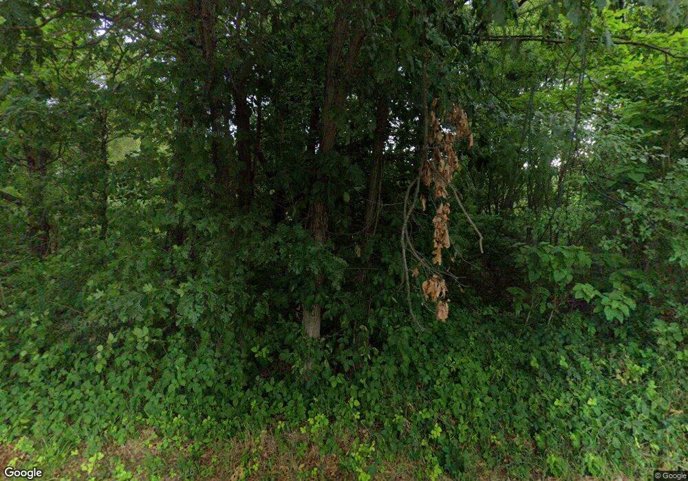 5611 W 450 N, La Porte, IN 46350 - photo 1