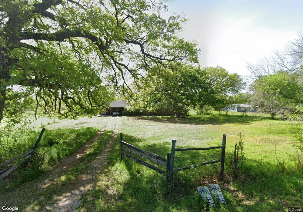 800 Log Cabin Rd, Ennis, TX 75119 - photo 1