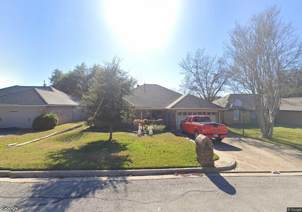 7512 Dana Ln, North Richland Hills, TX 76182 - photo 1