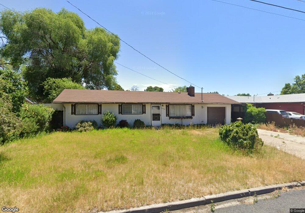 4458 Barry Dr, Klamath Falls, OR 97603 - photo 1