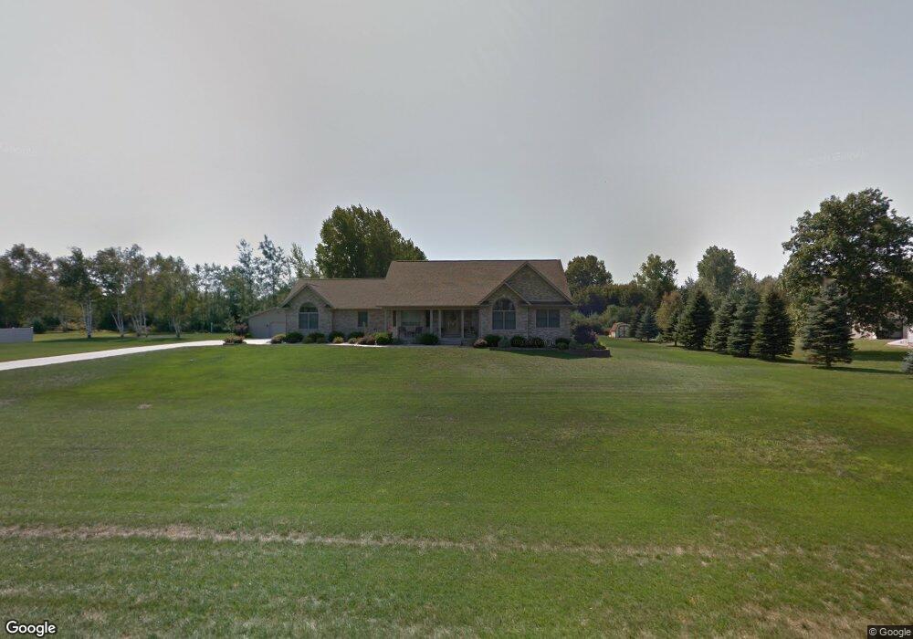 12878 Birch Run Rd, Birch Run, MI 48415 - photo 1