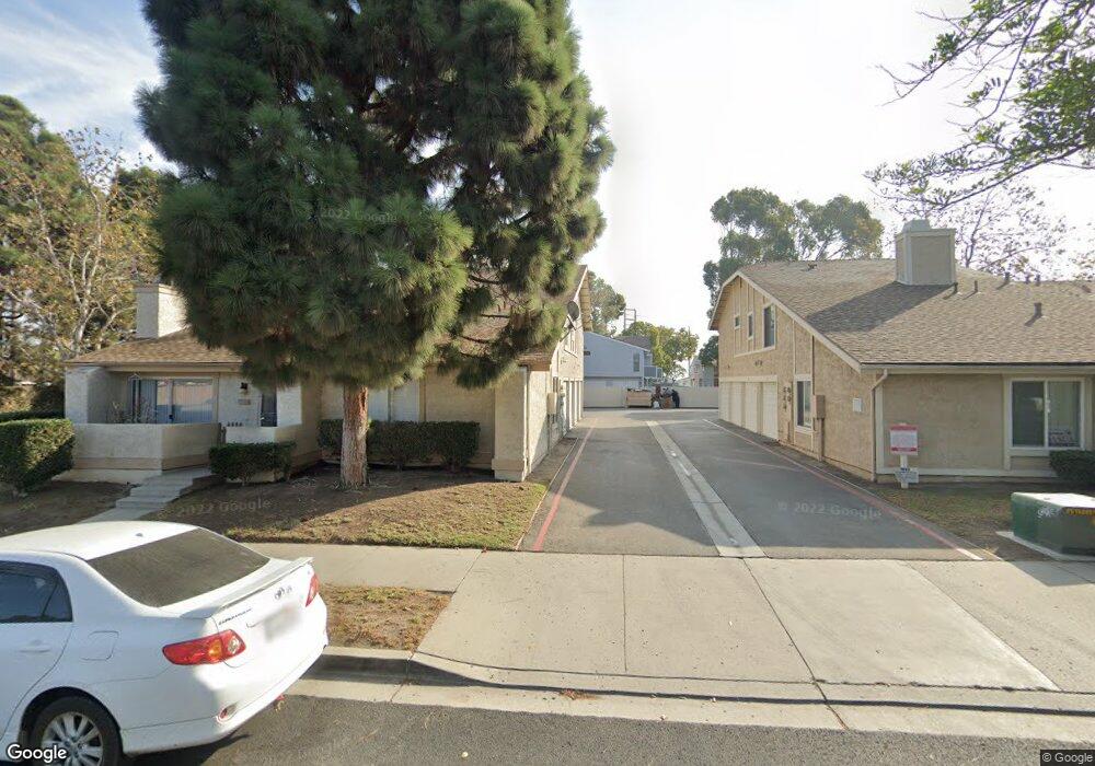 5106 Jefferson Square unit 4, Oxnard, CA 93033 - photo 1