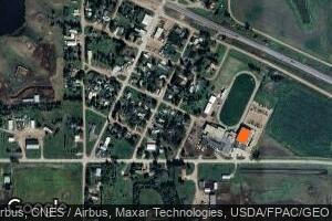 102 3rd Ave SE, Des Lacs, ND 58733
