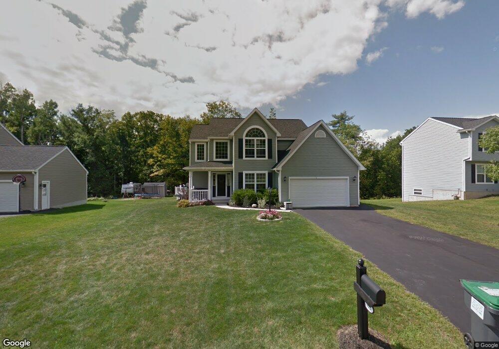 913 Ridgeview Cir, Castleton On Hudson, NY 12033 - photo 1