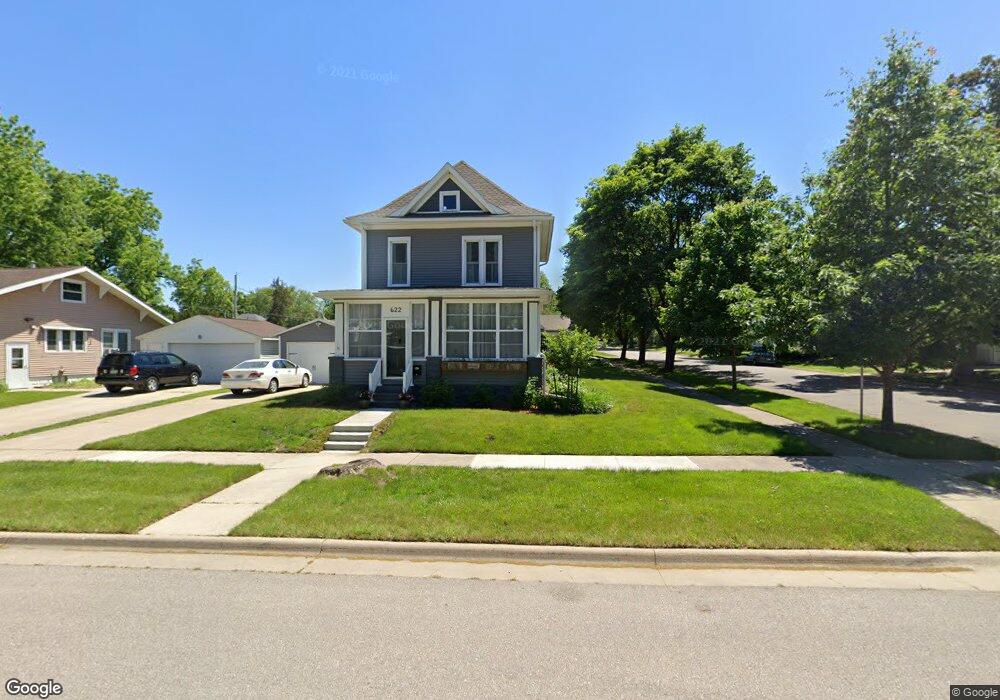 622 W 7th St, Cedar Falls, IA 50613 - photo 1