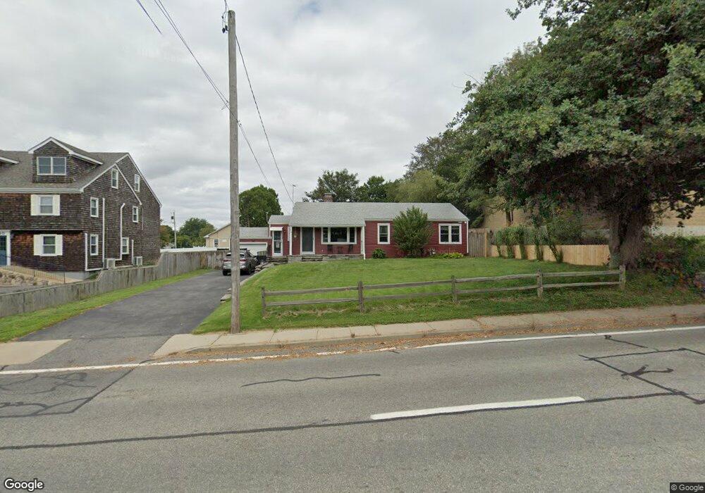 196 E Main Rd, Middletown, RI 02842 - photo 1