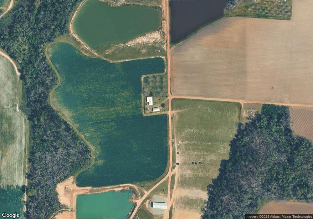 522 Morris Rd, Surrency, GA 31563 - photo 1