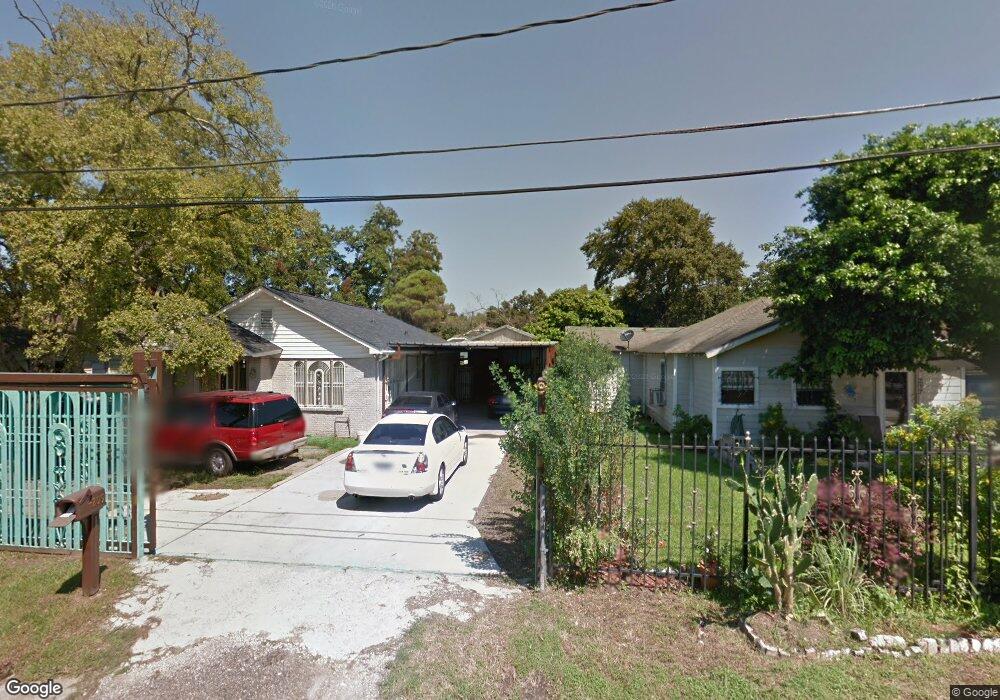 209 Cody St, Houston, TX 77009 - photo 1