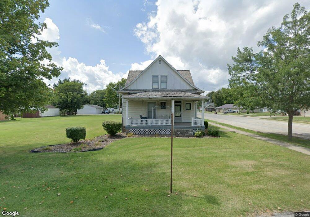 10 S Ross St, Columbus, IN 47201 - photo 1