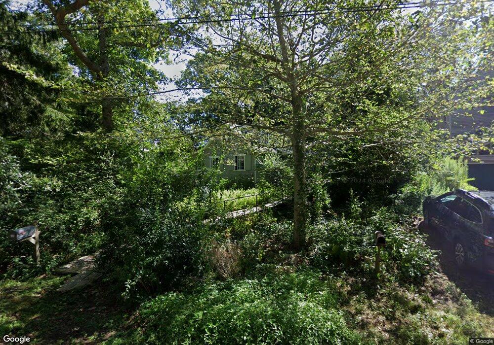 15 Agassiz Rd, Woods Hole, MA 02543 - photo 1