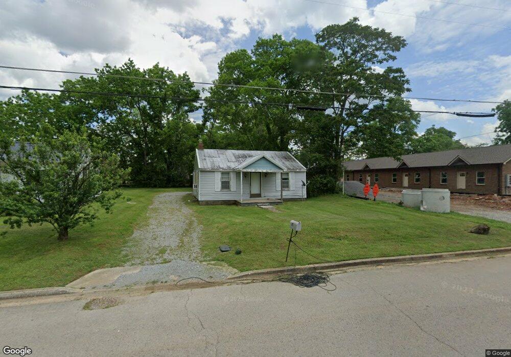 734 Sevier St, Shelbyville, TN 37160 - photo 1