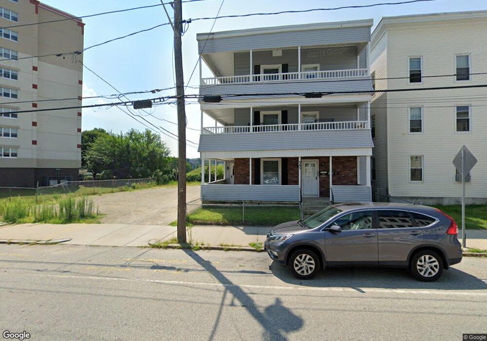 393 E School St, Woonsocket, RI 02895 - photo 1