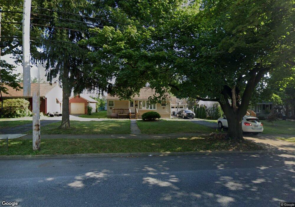 1527 Catasauqua Rd, Bethlehem, PA 18017 - photo 1