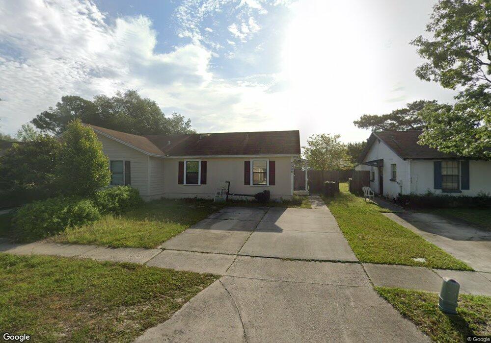 2539 Hidden Village Dr, Jacksonville, FL 32216 - photo 1