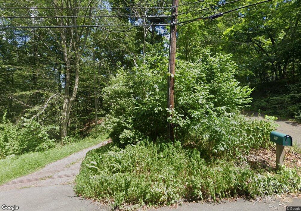 90 Linsley Lake Rd, North Branford, CT 06471 - photo 1