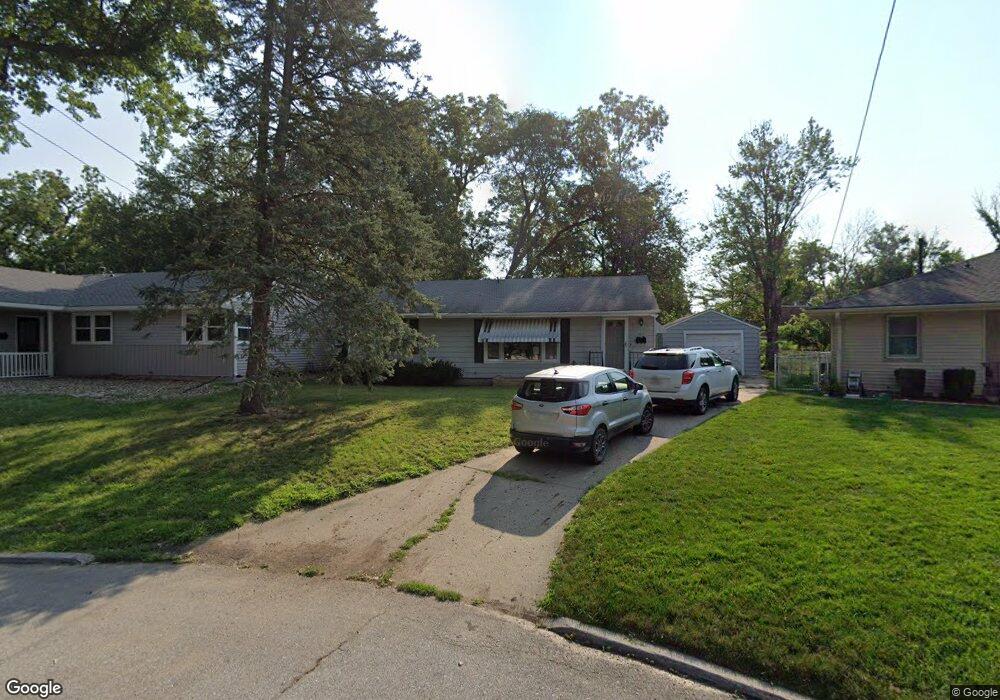 821 Ashmore Cir, West Des Moines, IA 50265 - photo 1