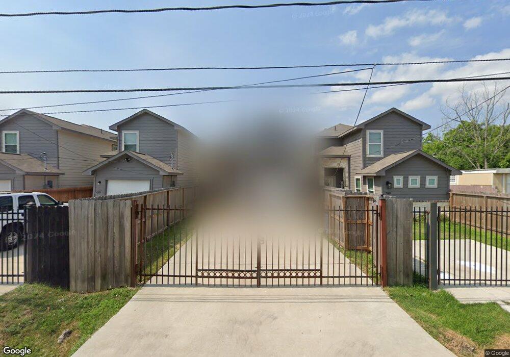 4521 Gaston St, Houston, TX 77093 - photo 1