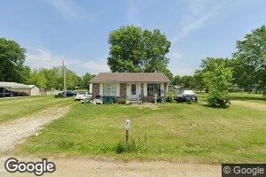 203 N 1st St, Clarence, MO 63437