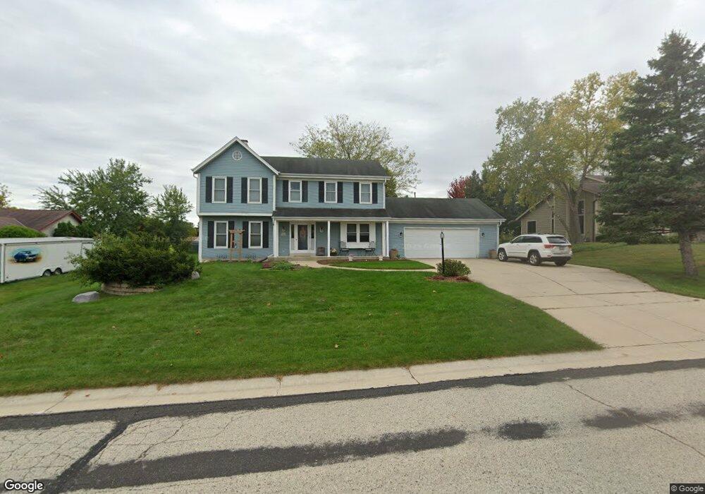 N102W15865 Flintlock Trail, Germantown, WI 53022 - photo 1