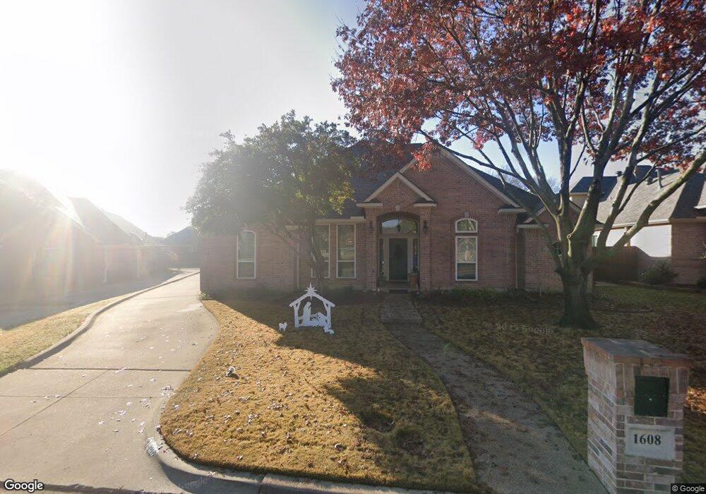 1608 Green Tree Dr, Hurst, TX 76054 - photo 1
