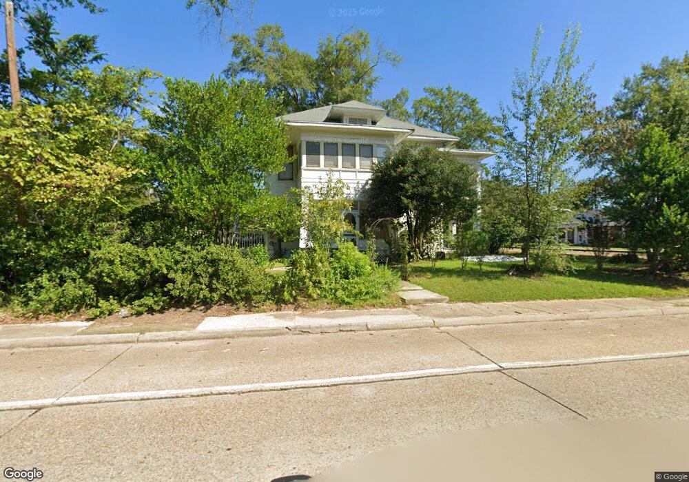 201 N Royal St, Deridder, LA 70634 - photo 1