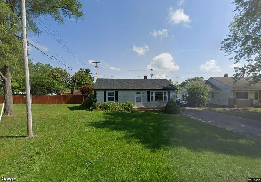 904 W Dunn Ave, Muncie, IN 47303 - photo 1