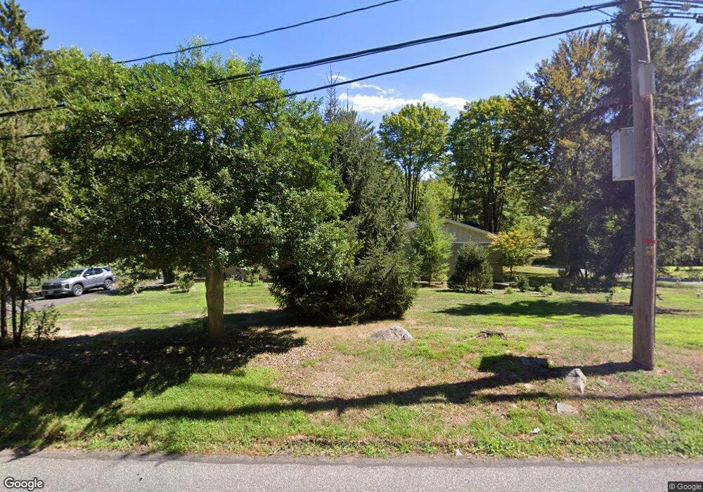 409 Phillips Hill Rd, New City, NY 10956 - photo 1