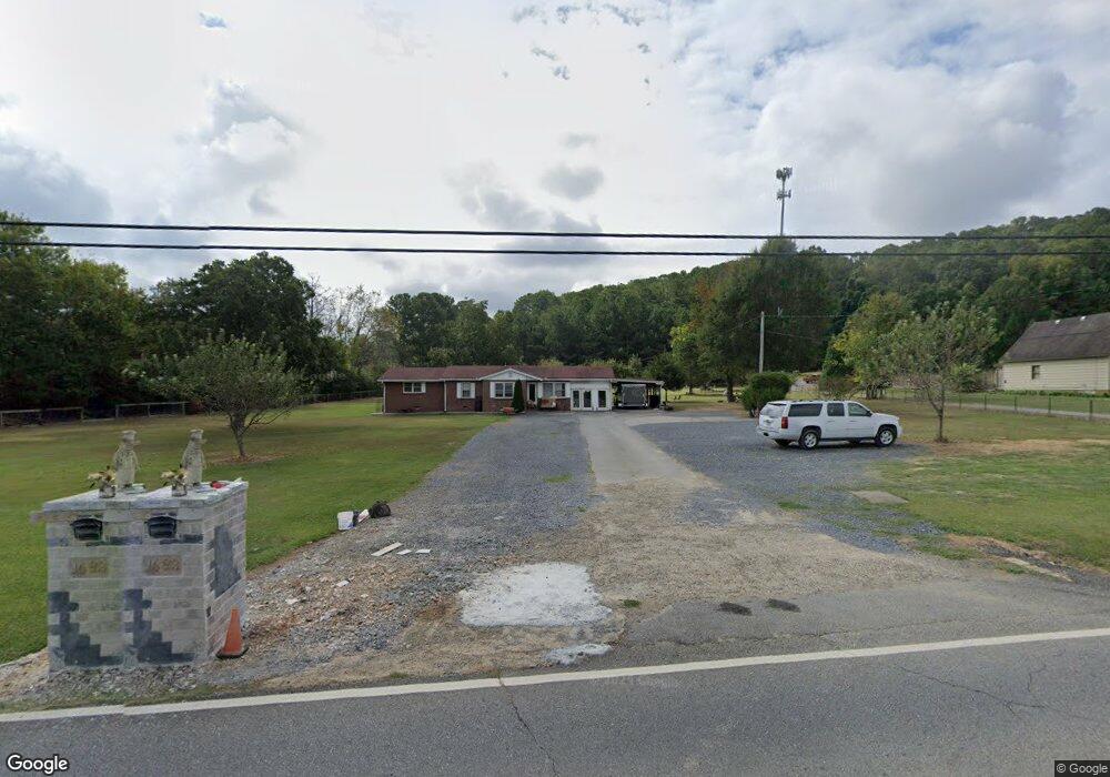 1683 Dews Pond Rd SE, Calhoun, GA 30701 - photo 1