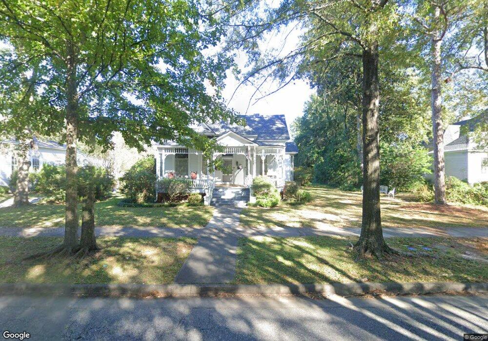 539 N Eufaula Ave, Eufaula, AL 36027 - photo 1