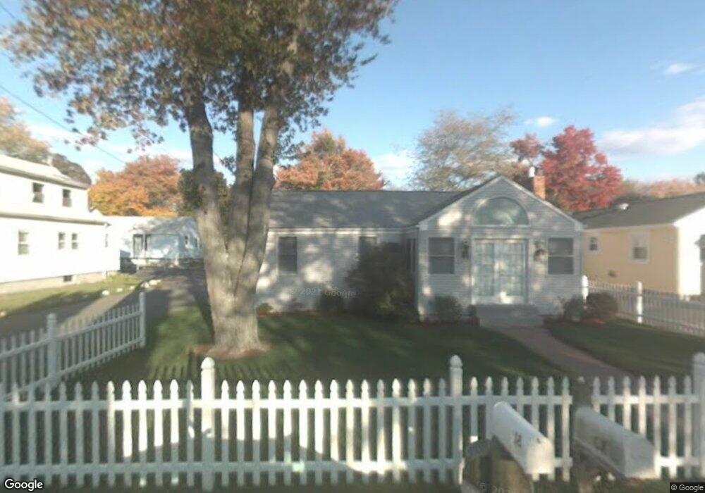 18 Gorton Ave, Old Lyme, CT 06371 - photo 1